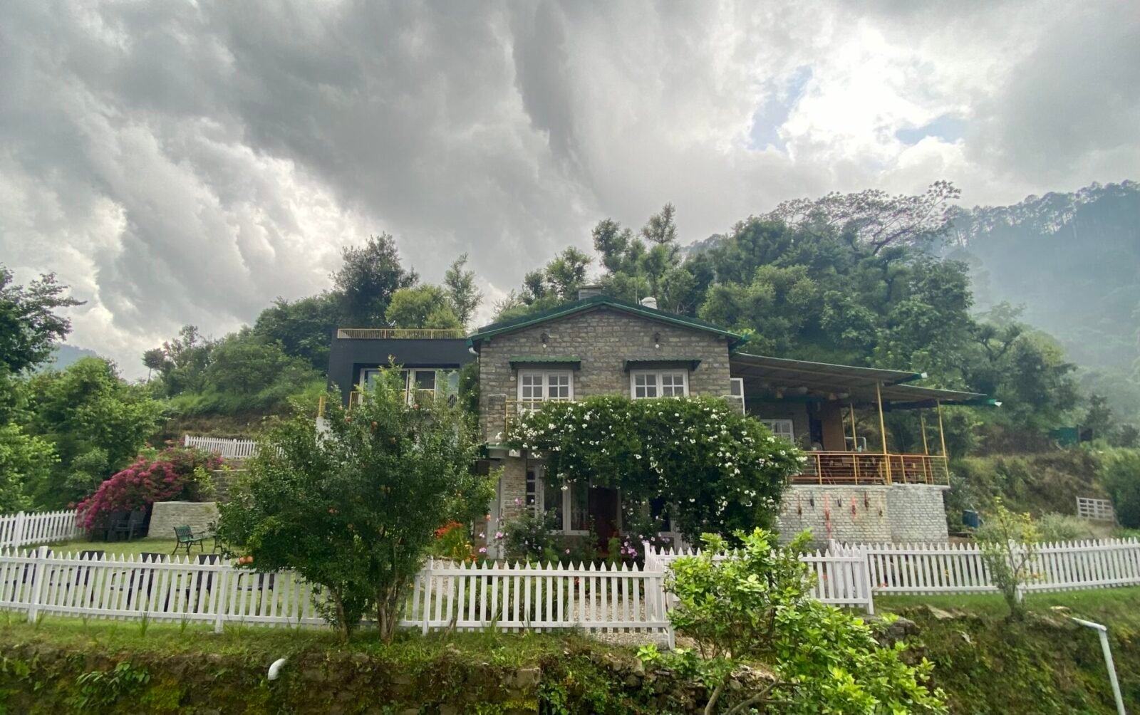 Fagunia - Nainital Homestay and Farm